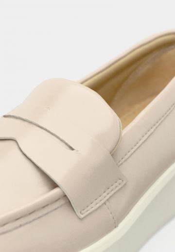 Полуботинки