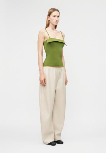 Топ на бретельках