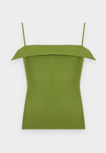 Топ на бретельках