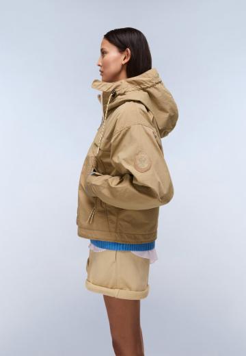 Куртка с накладнымит карманами