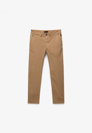 Брюки с накладными карманами