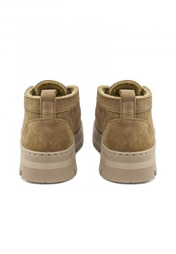 Зимние ботинки