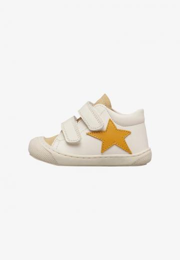 Детская обувь