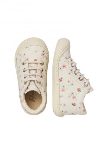 Детская обувь