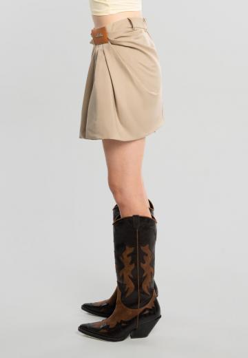 Юбка с накладными карманами