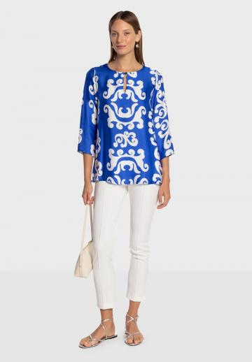 Атласная блузка