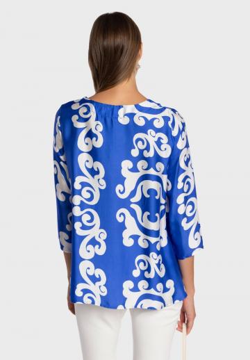 Атласная блузка