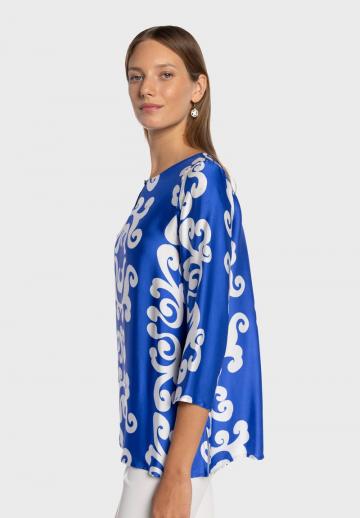 Атласная блузка