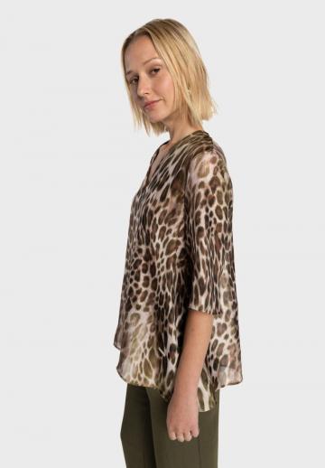 Атласная блузка