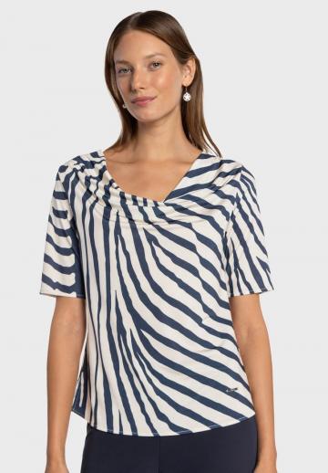 Атласная блузка