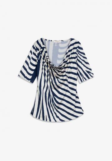 Атласная блузка