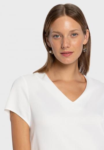 Атласная блузка