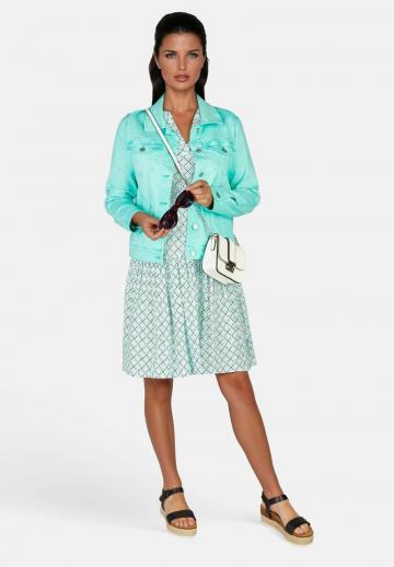 Джинсовая куртка