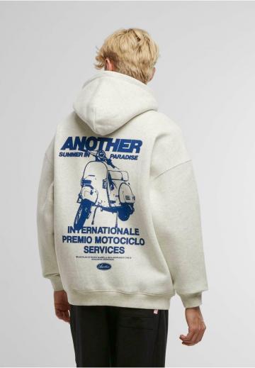 Пуловер с капюшоном