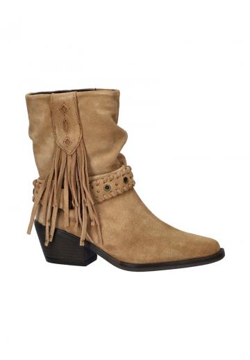 Ковбойские сапоги