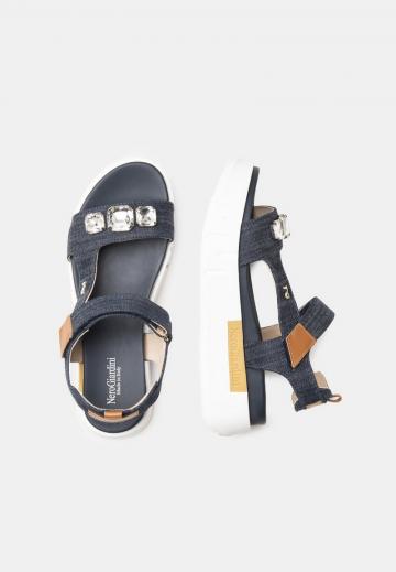 Босоножки на платформе