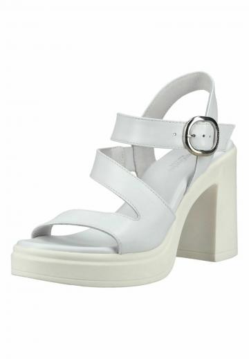 Босоножки на платформе