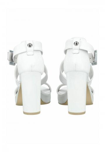 Босоножки на платформе