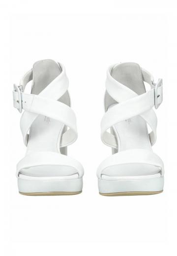 Босоножки на платформе