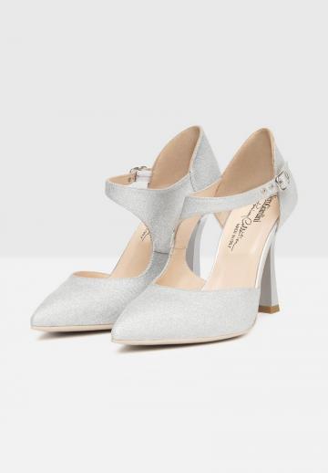 Туфли на высоком каблуке