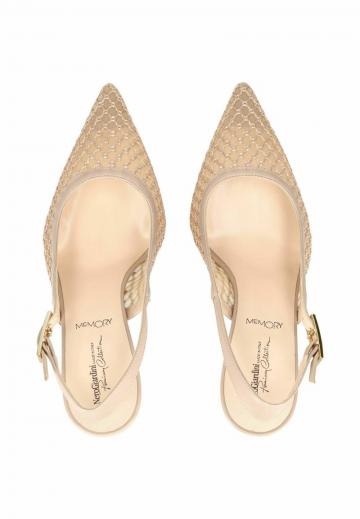 Туфли на высоком каблуке