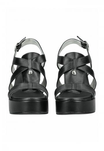 Босоножки на платформе