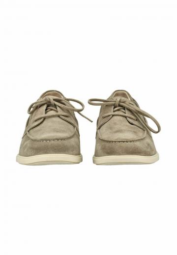 Ботинки на шнуровке