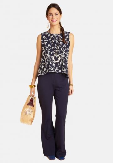 Блузка без рукавов