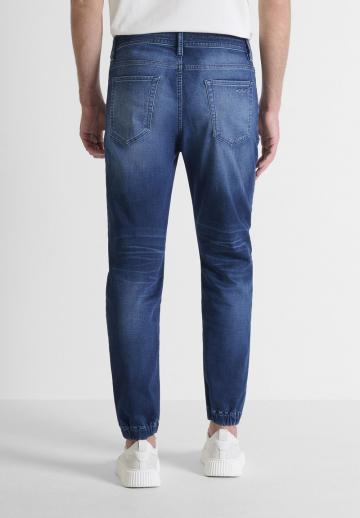 Джинсы