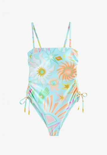 Слитный купальник