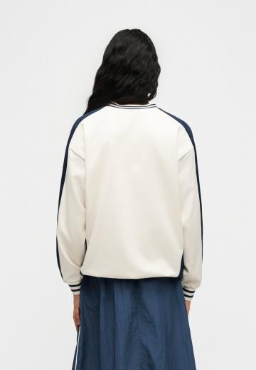 Атласная блузка