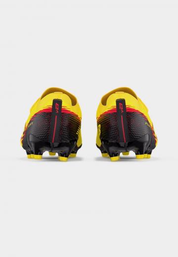 Футбольные бутсы