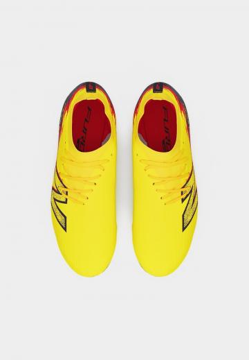 Футбольные бутсы