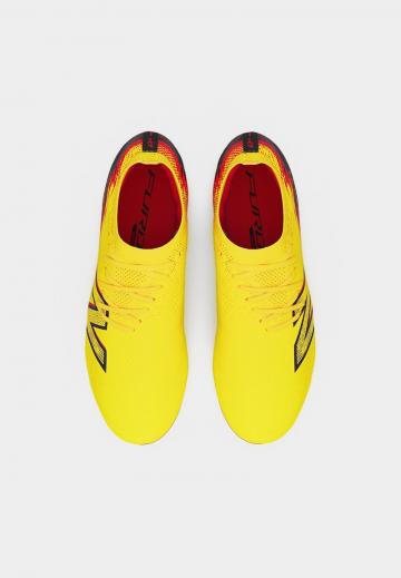 Футбольные бутсы