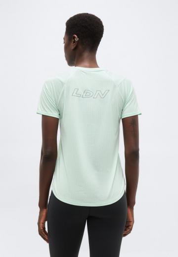 Спортивная майка