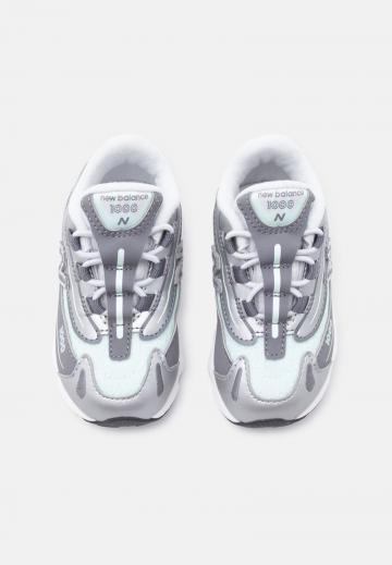 Детская обувь