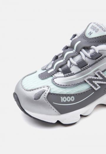 Детская обувь