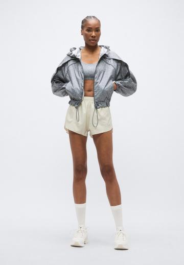 Спортивная куртка