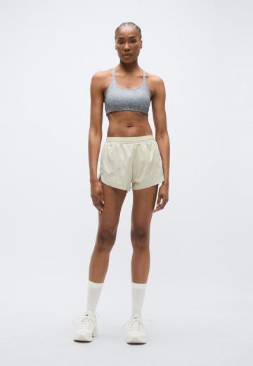 Спортивный бюстгальтер