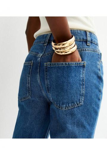 Прямые джинсы