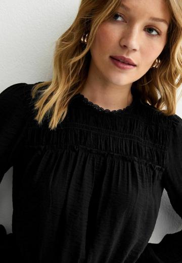 Джинсовая блузка