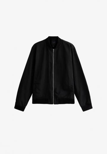 Куртка бомбер