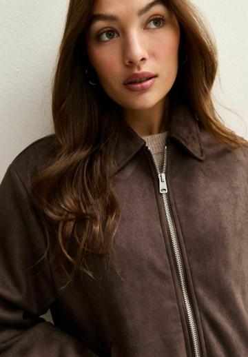 Короткая куртка