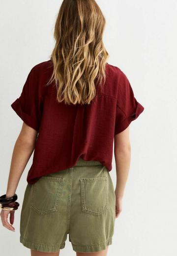 Юбка с накладными карманами