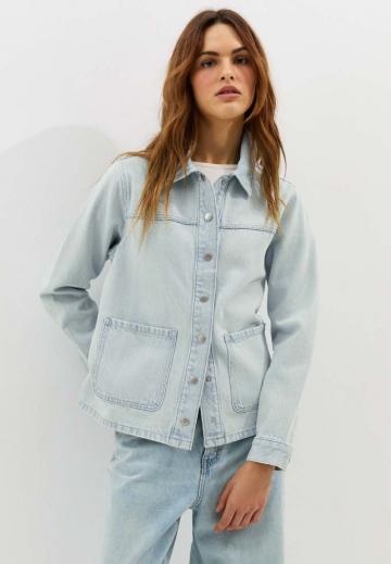 Джинсовая жилетка