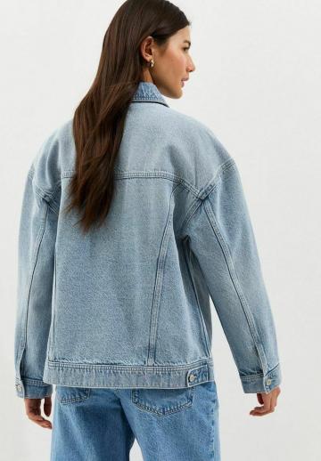 Джинсовая куртка