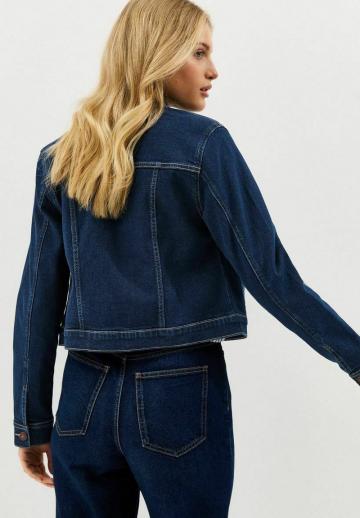Джинсовая куртка