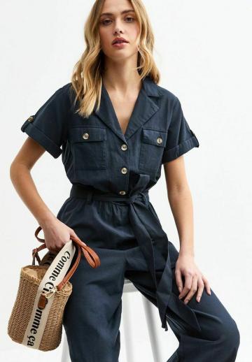 Джинсовый комбинезон