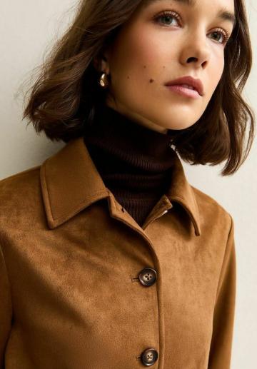 Короткое пальто