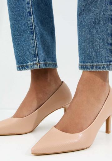 Туфли на высоком каблуке